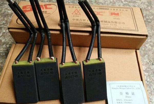 導(dǎo)致直流電機的碳刷發(fā)生故障的兩個主要因素,。