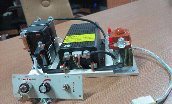 有什么方法可以使直流電機反轉(zhuǎn)嗎? 有什么方法可以使直流電機反轉(zhuǎn)嗎,?