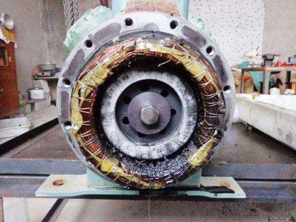 檢查西瑪電機(jī)故障的4個簡要方法:看,、聽,、聞、摸 檢查西瑪電機(jī)故障的4個簡要方法:看,、聽,、聞、摸