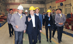 西安市委常委、常務(wù)副市長(zhǎng)岳華峰蒞臨西瑪電機(jī)調(diào)研指導(dǎo),。——西安博匯儀器儀表有限公司